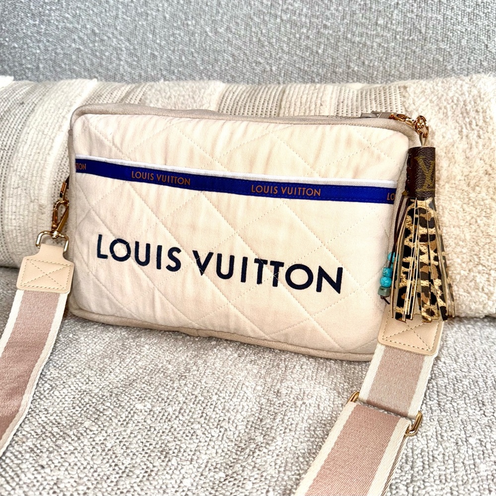 💯 Louis Vuitton upcycled dust bag into crossbody quilted pochette bag